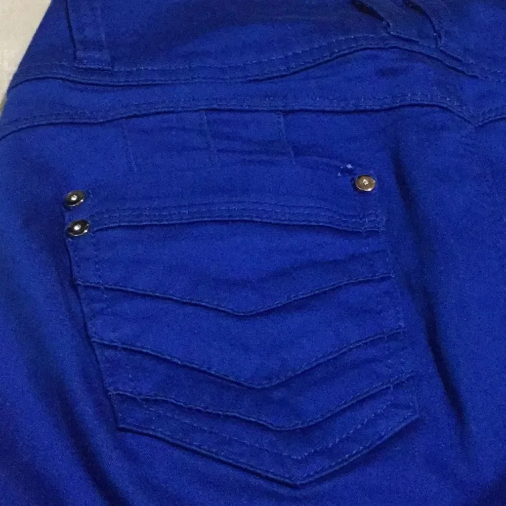 P&P Push Up Jeans Capris - Picture 7 of 7